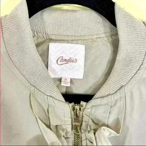 Candies Tan Ruffled Floral Embroidered Cropped Bomber Jacket Size M - Picture 11 of 12